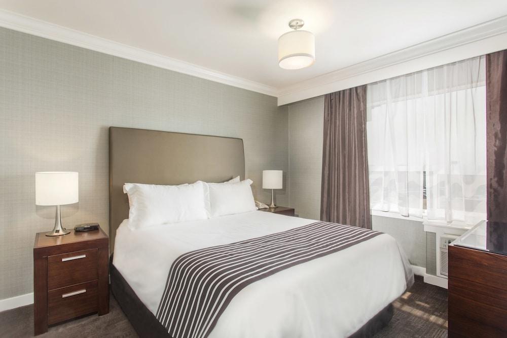 Sandman Hotel Red Deer Esterno foto