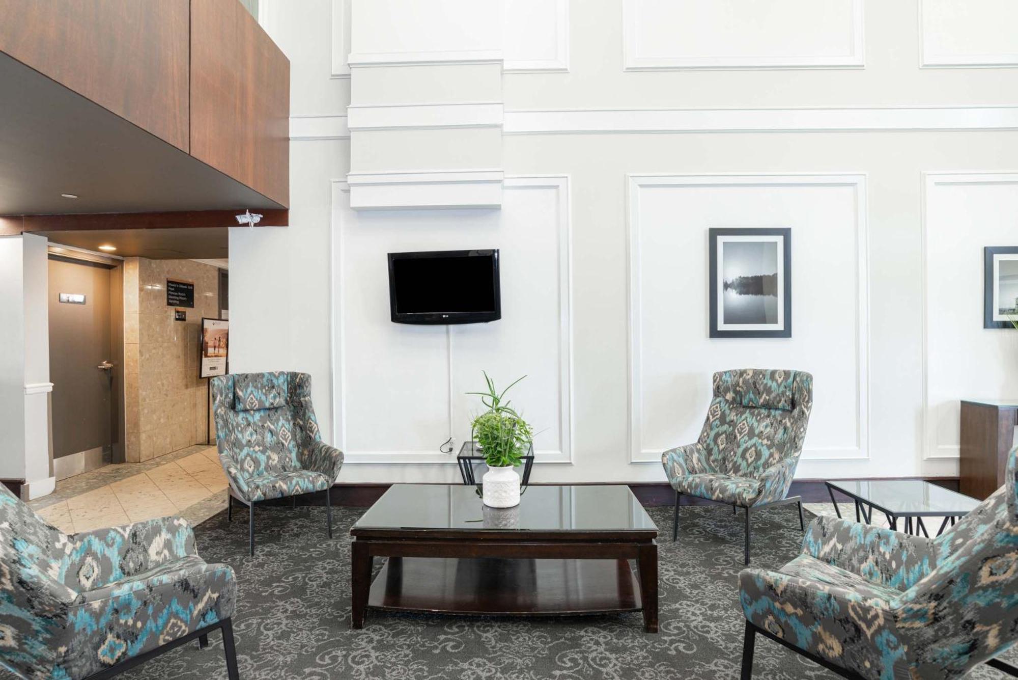 Sandman Hotel Red Deer Esterno foto