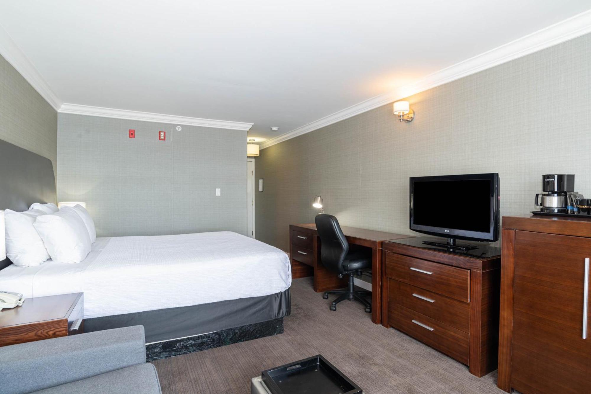 Sandman Hotel Red Deer Esterno foto