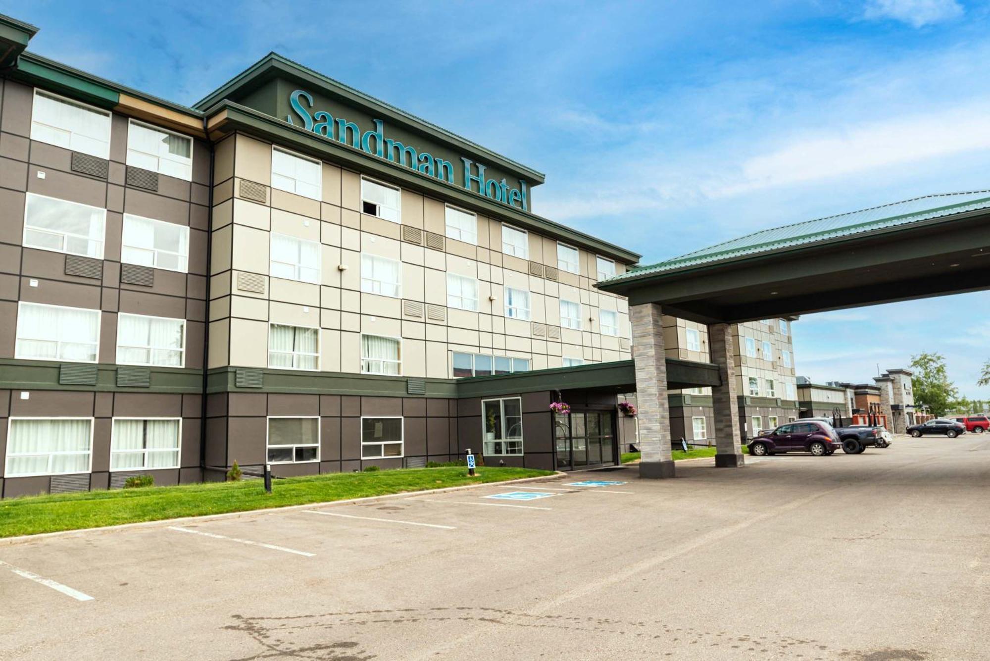 Sandman Hotel Red Deer Esterno foto