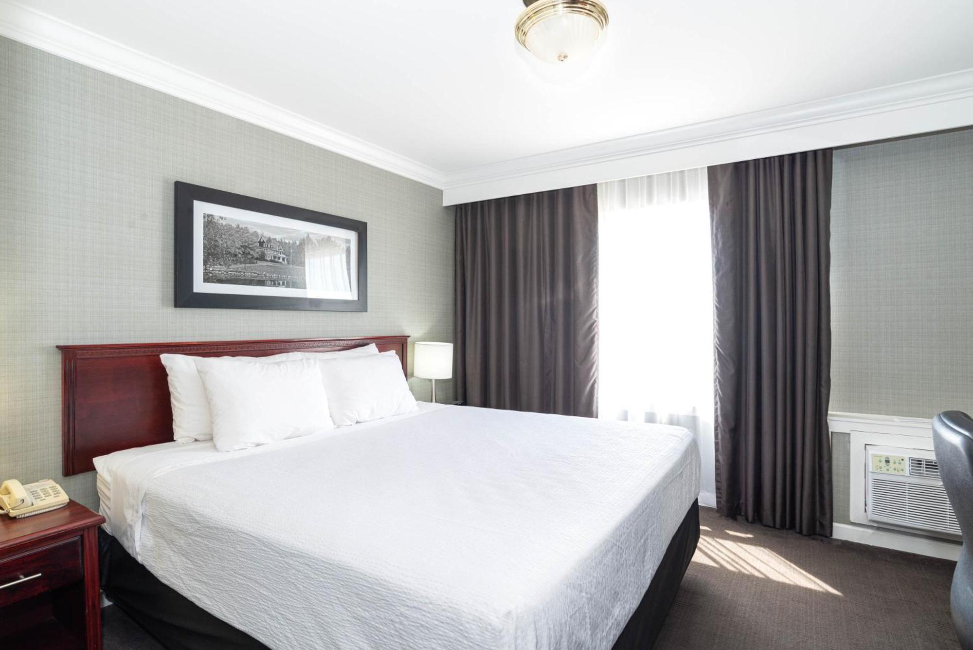 Sandman Hotel Red Deer Esterno foto