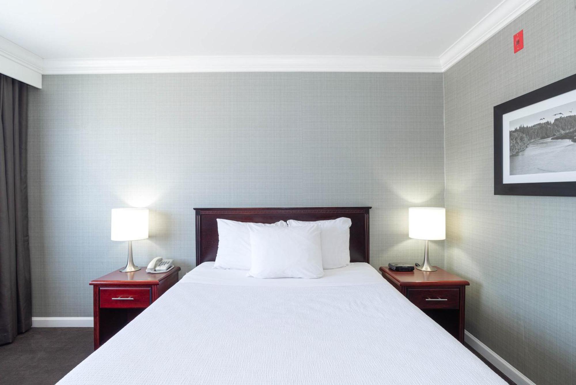 Sandman Hotel Red Deer Esterno foto